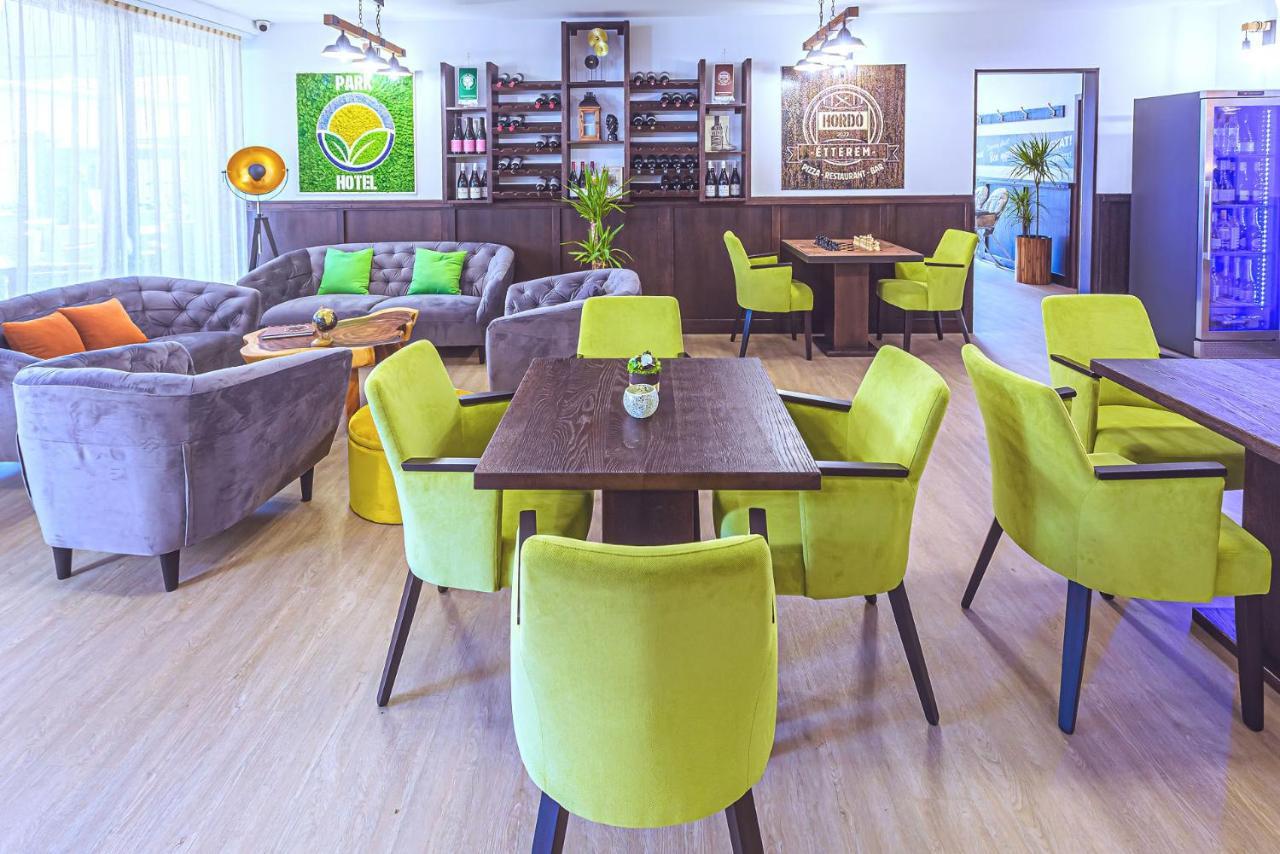 Park Hotel Buek-Buekfuerdo 외부 사진