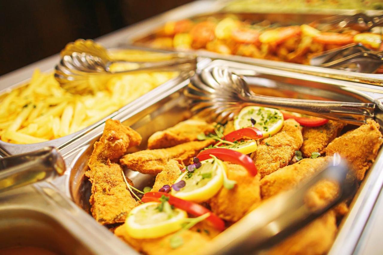 Park Hotel Buek-Buekfuerdo 외부 사진