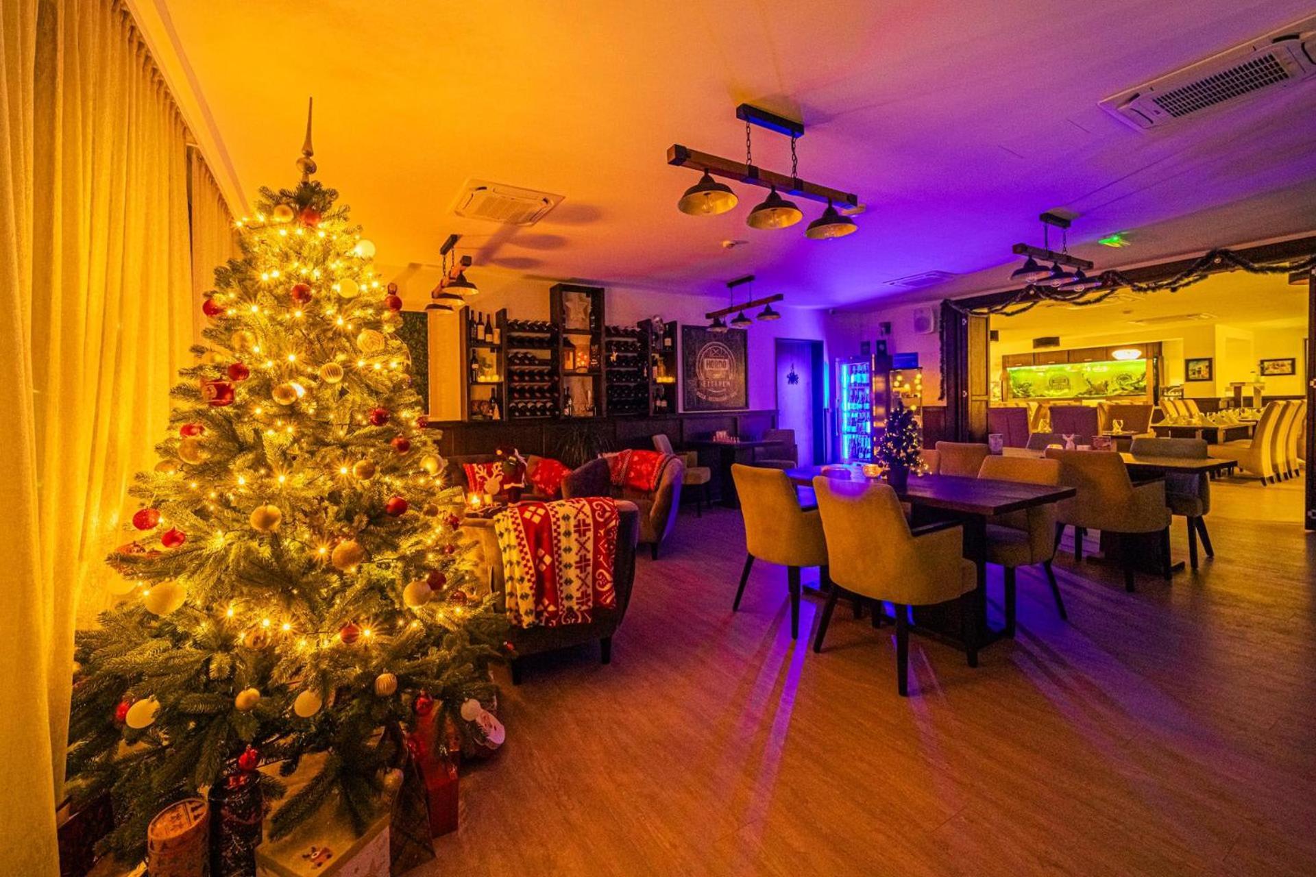 Park Hotel Buek-Buekfuerdo 외부 사진